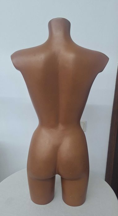 Manequim de mulher 87cm