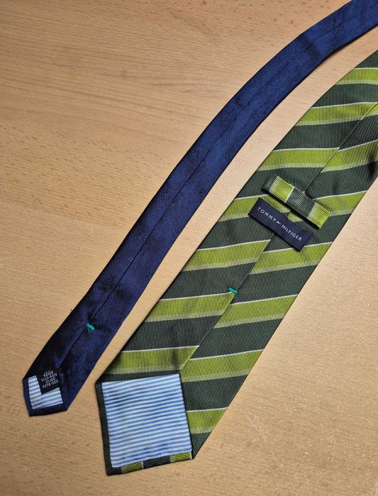 Jedwabny krawat Tommy Hilfiger vintage, 100% jedwab