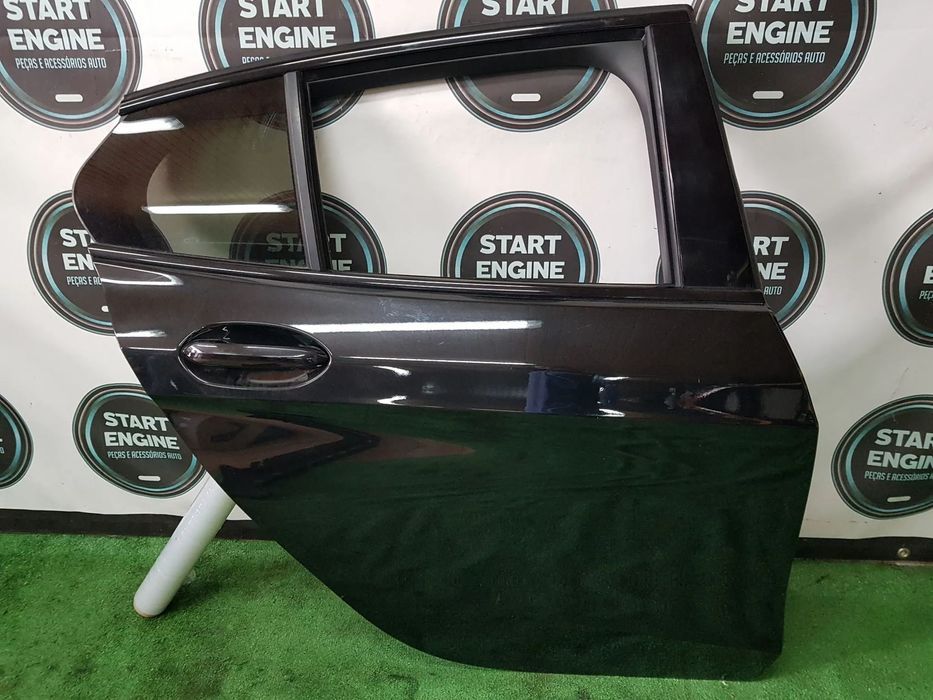 Porta BMW Serie 1 F70 Tras direita 2025