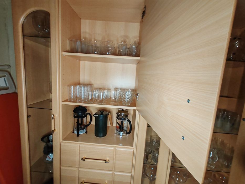 Móvel de sala em cor bege