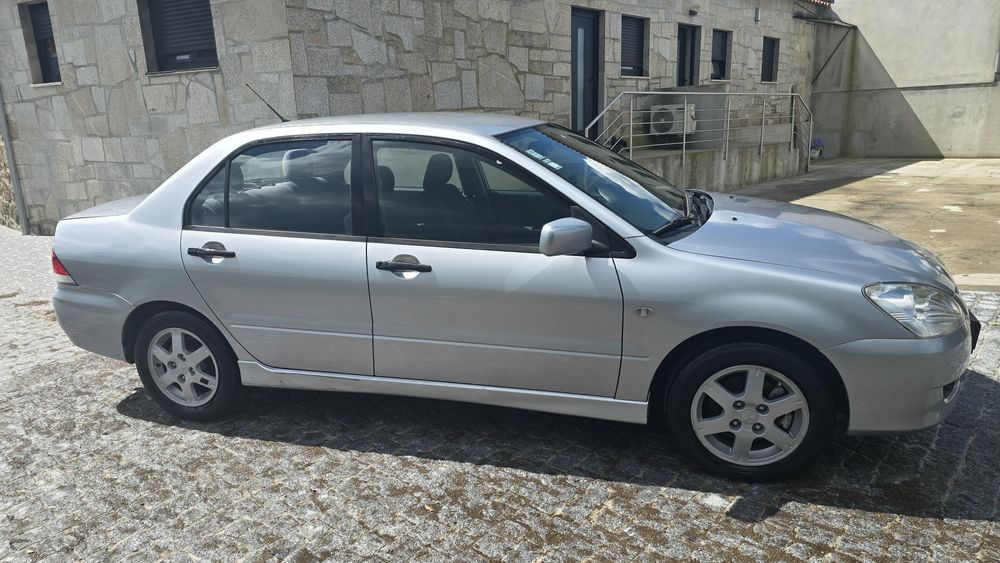 Mitsubishi lancer 1.3 2004