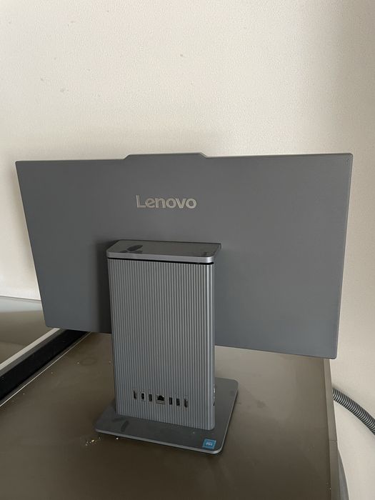 PC Lenovo - All in One - Como Novo