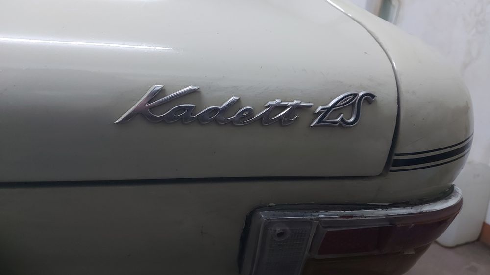 Carro clássico - Opel Kadett LS - B - Coupé F de 1972
