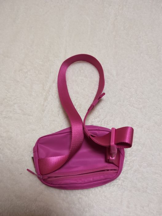 Сумка поясна кросбоді Lululemon 19*12см