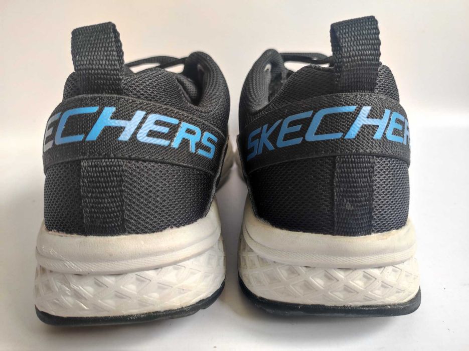 - Skechers - Markowe buty r. 43