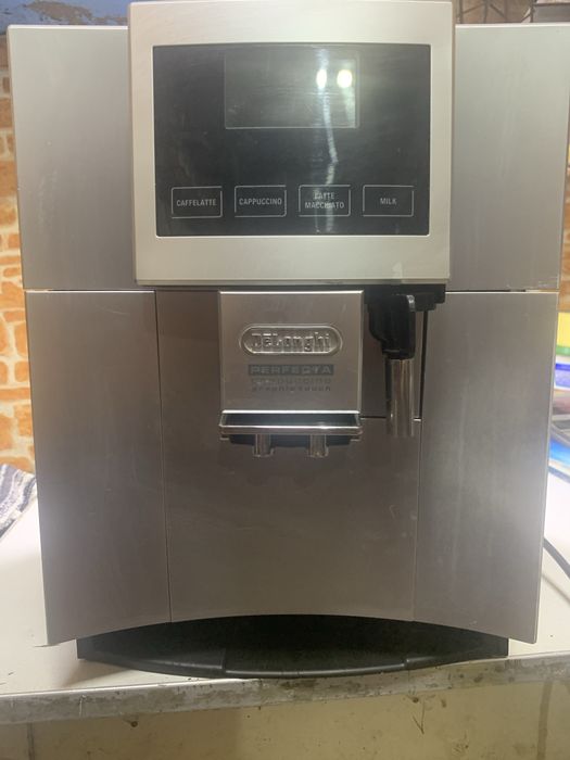 Продам Delonghi Perfecta Cappuccino graphic touch