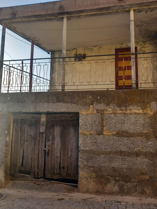 Casa antiga para recuperar