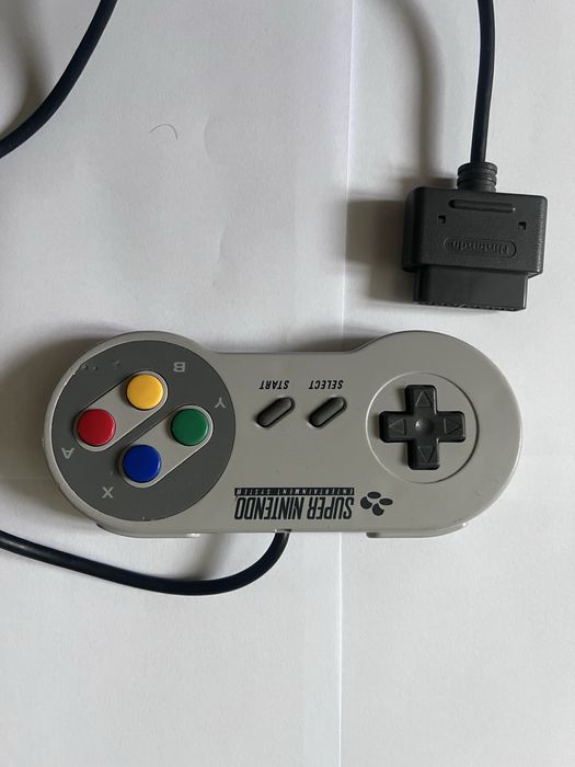 Super Nintendo SNES + oryginalny pad + gra Super Tennis | sprawny