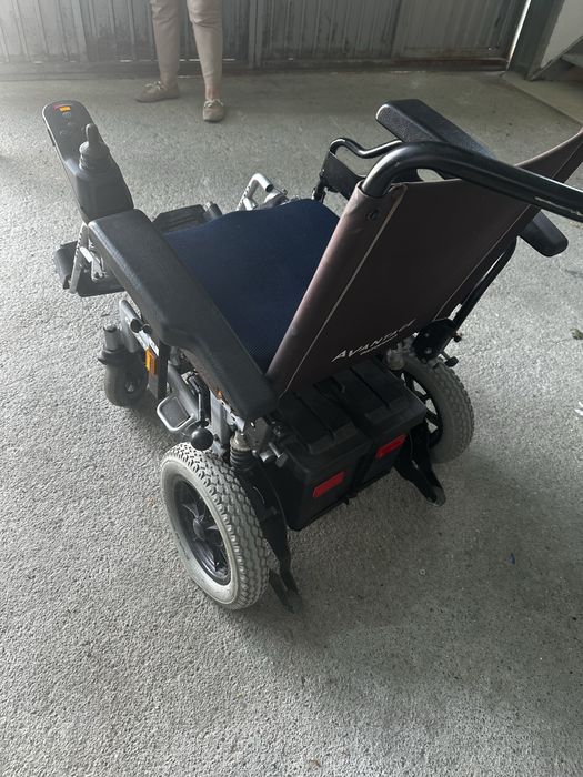 Cadeira de rodas eletrica