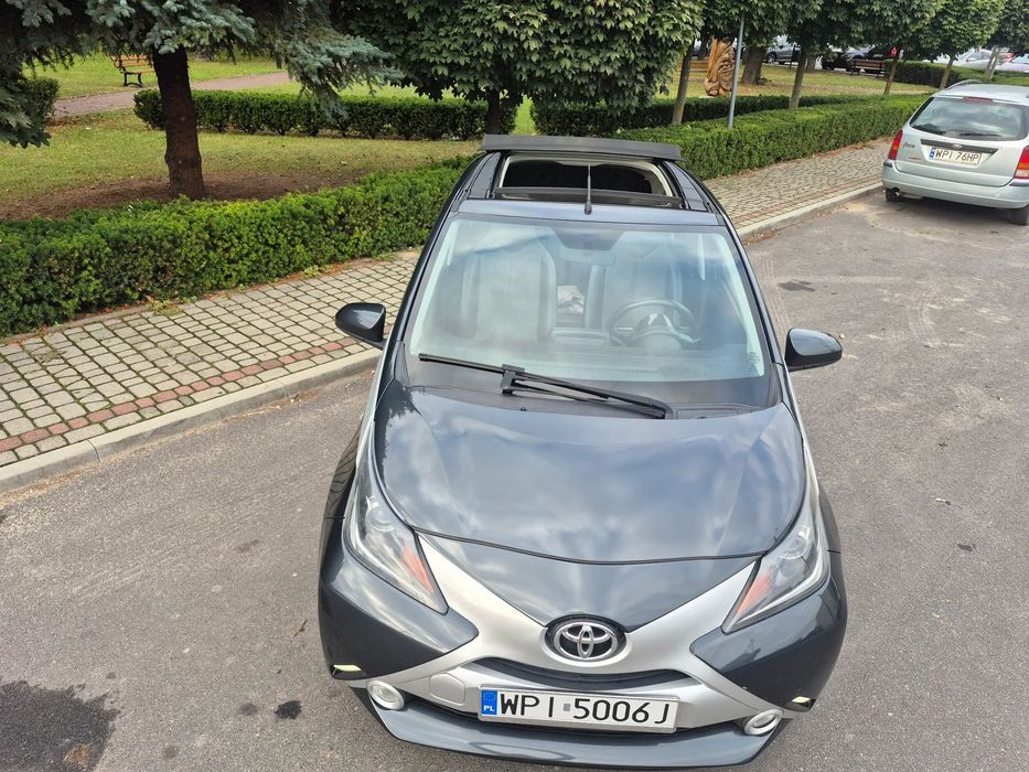 Toyota Aygo Keyless go,dach rolowany,klimatron