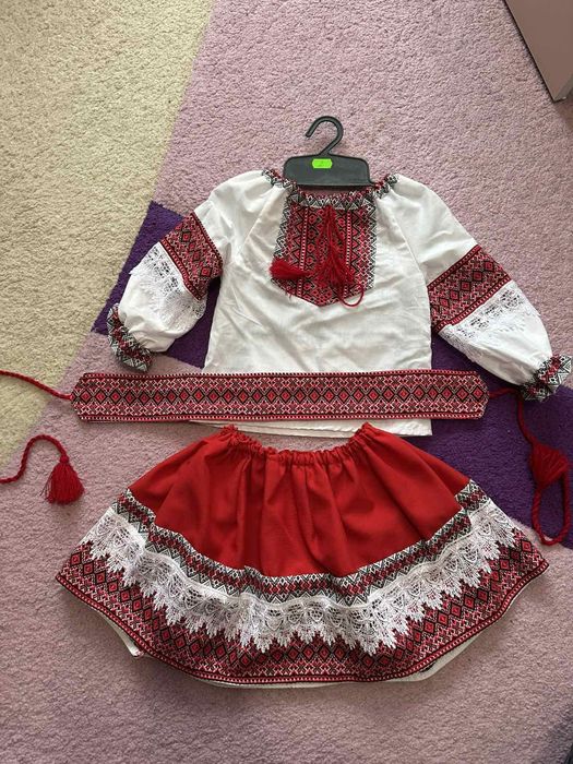 Вишиванка для дівчинки на 1-2 роки