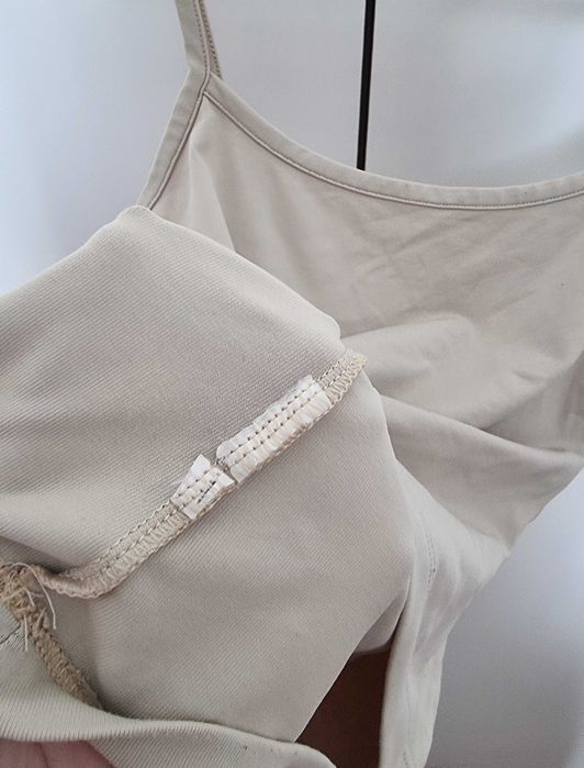 Top bege de alças, tamanho XS/S