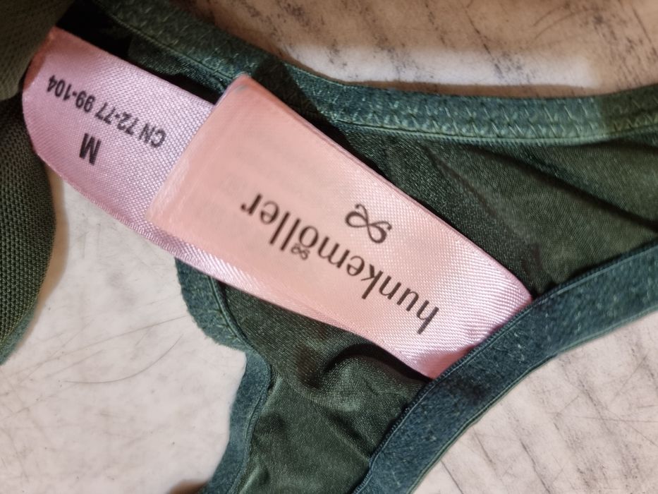 Zestaw komplet stringi 3 sztuki M