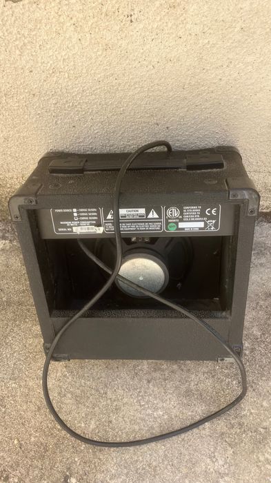 Amplificador harley benton 10 w