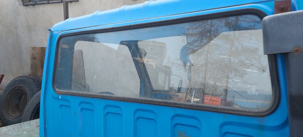 Занее стекло Foton bj1043