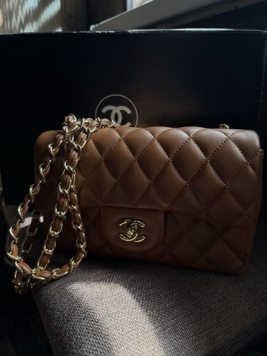 нові дві сумки chanel, коричнева та чорна
