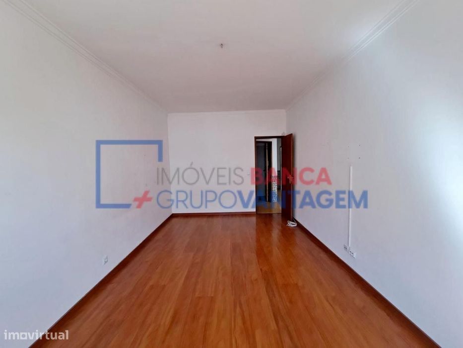 Apartamento T2 A Venda