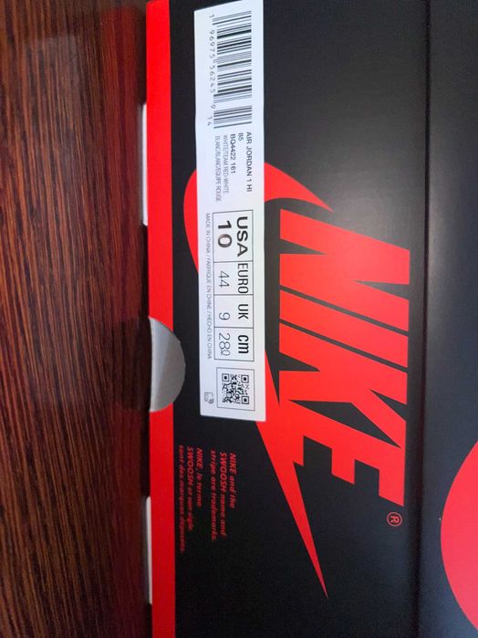 Jordan 1 Retro High ’85 OG Metallic Burgundy – EU 44 / US10 – nowe DS
