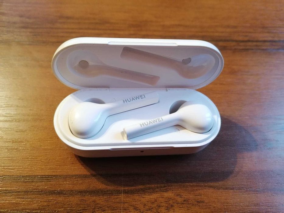 Huawei FreeBuds Lite. Słuchawki dokanałowe
