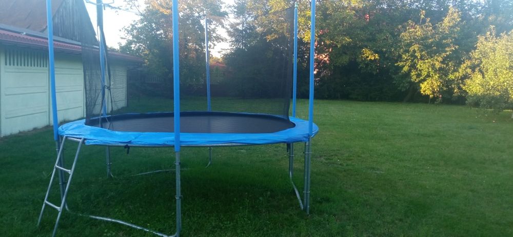 Trampolina ogrodowa 10f