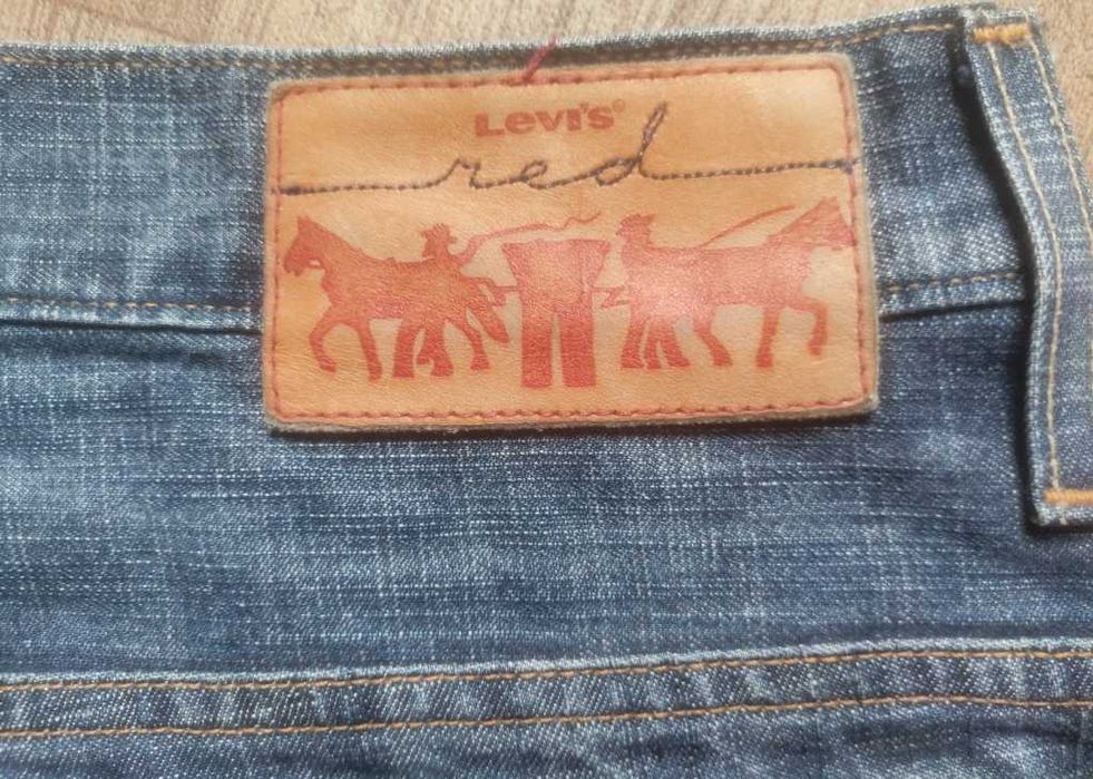 Мужские джинсы Levis Red 32/30