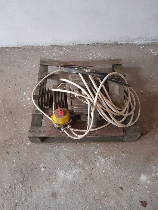Silnik 7.5 kw z przewodem i przełącznikiem