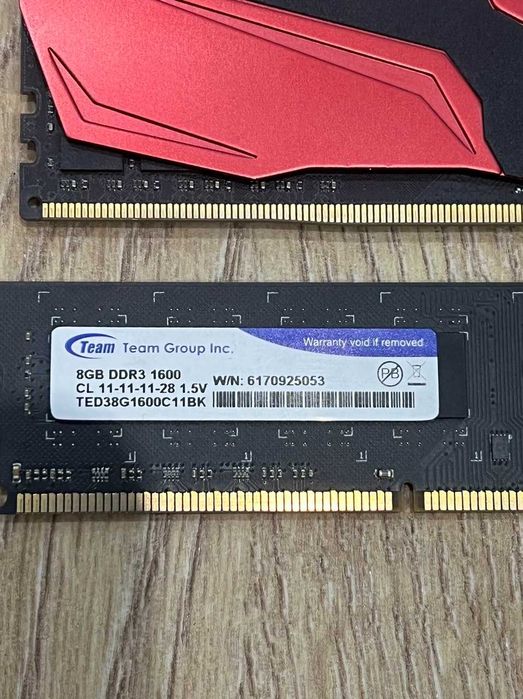 Оперативна пам'ять DDR3 8GB TeamGroup та DDR4 4GB Exceleram Phoenix (з радіатором)