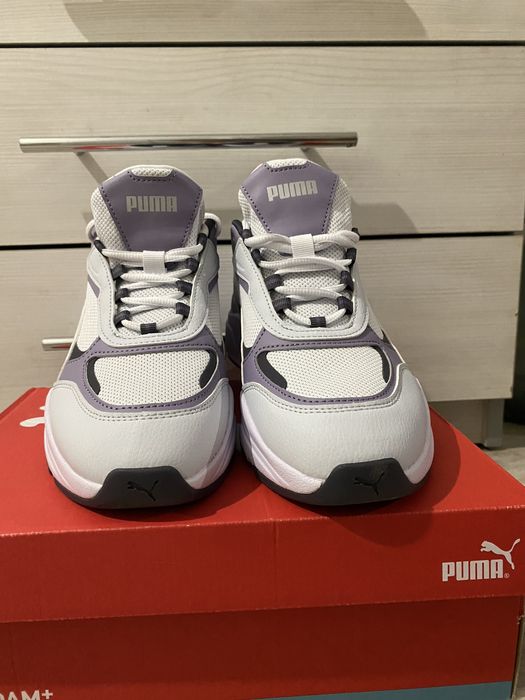 Кросівки жіночі Puma Cassia