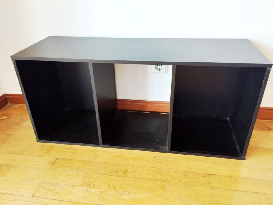 ESTANTE PRETA - pode usar vertical ou horizontal