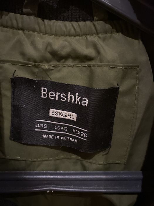 Casaco Bershka Tam S