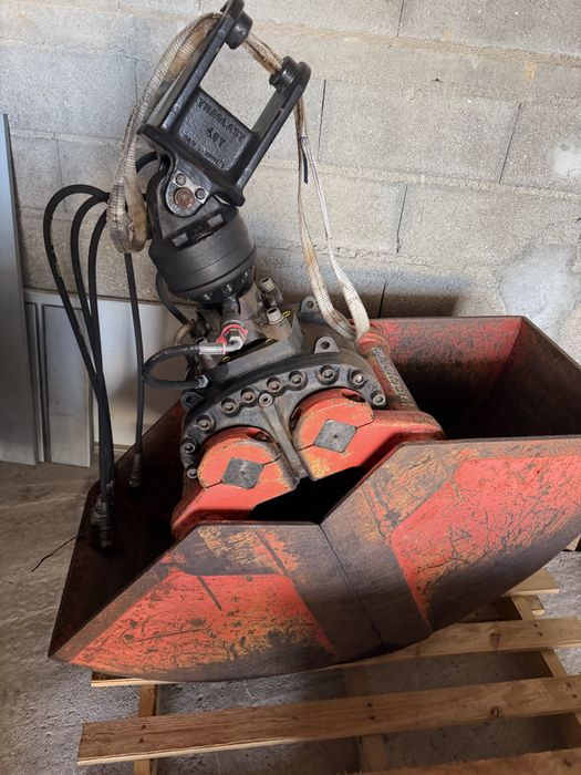 Rotor com balde Palfinger
