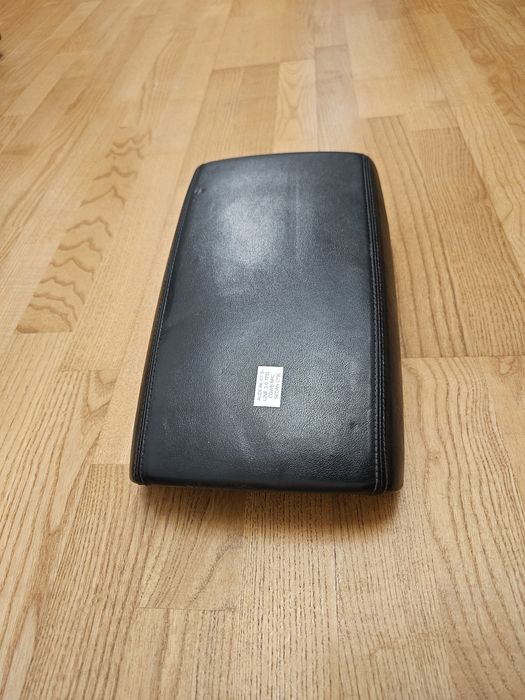 Кожаный подлокотник Audi A6C7