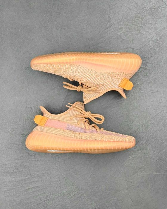 Кросівки Yeezy Boost 350 V2 Clay