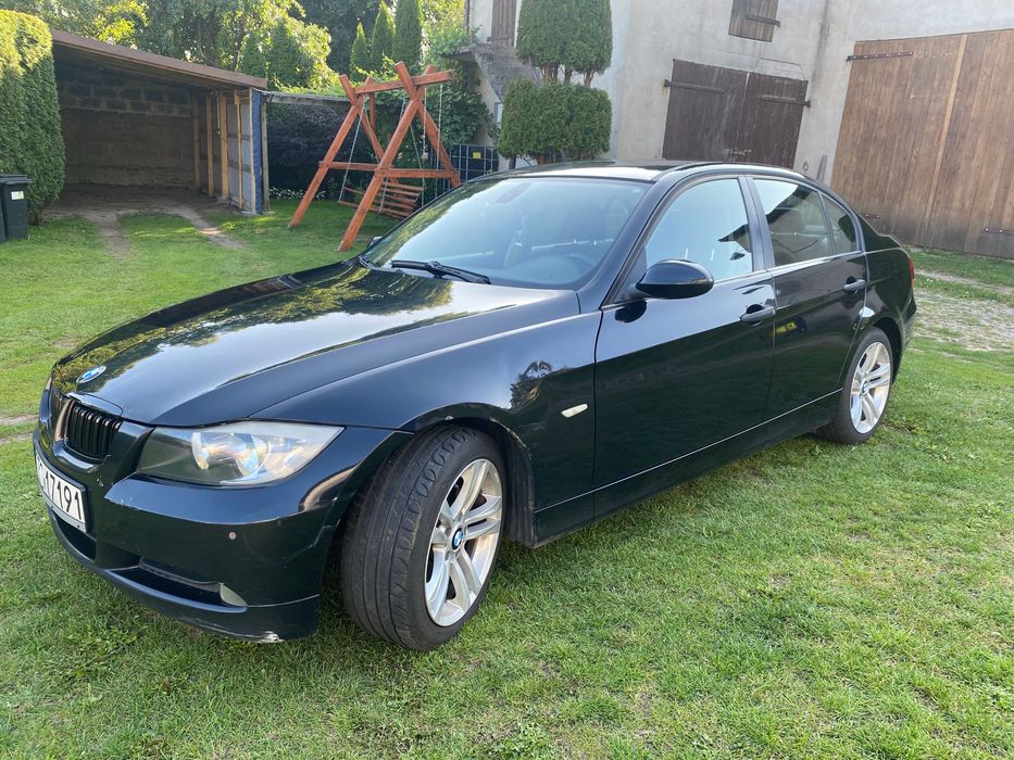 BMW e90 320d 2005r