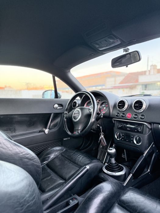 Audi TT 8N coupe