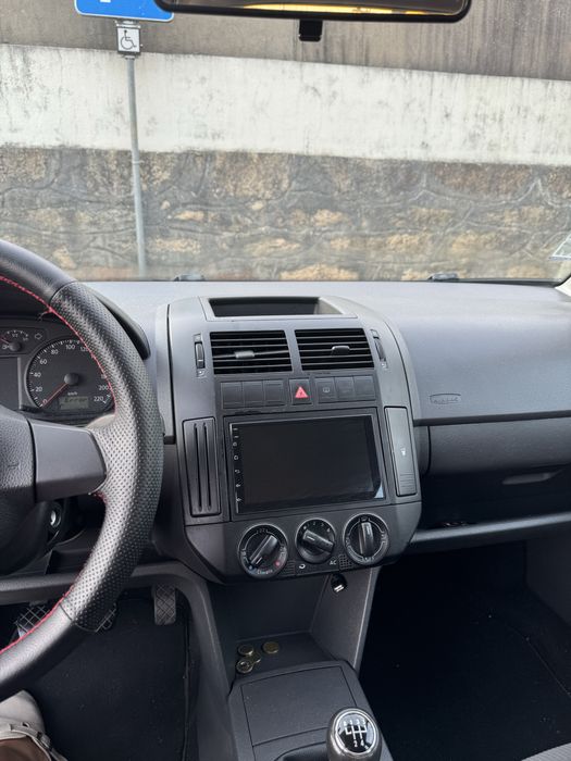 Volkswagen Polo 1.2 Gasolina — 2009