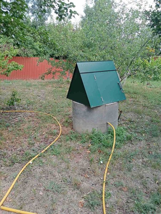 Продаж будинку в селищі Завадівка.