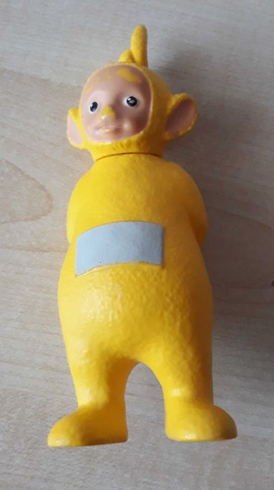 DHX Teletubbies Teletubisie Laa Laa figurka 13,5cm