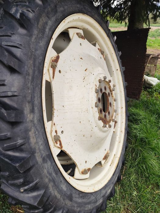Koło do międzyrzędzi FENDT Massey ursus case class