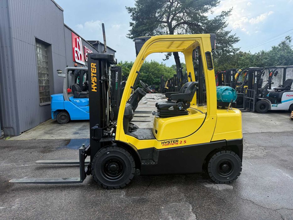Навантажувач вилковий Hyster H2.5FT Вагонник