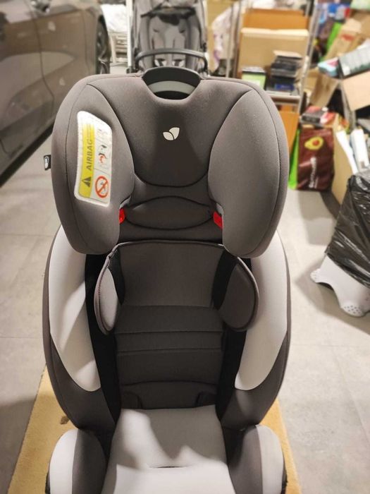 Cadeira Auto Joie para automóvel como nova!