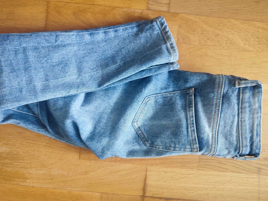 Jeansy dla dziewczyn