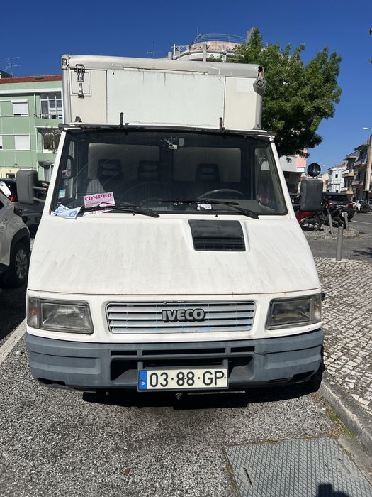 Vendo Iveco Caminhao Bau de 1996
