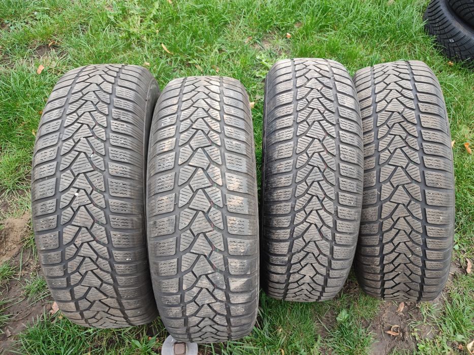 Opony Uniroyal 215/70/16