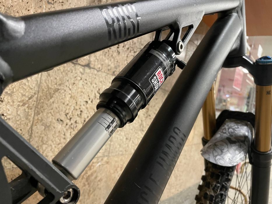 Rose uncle jimbo 2014 L size 26 27.5