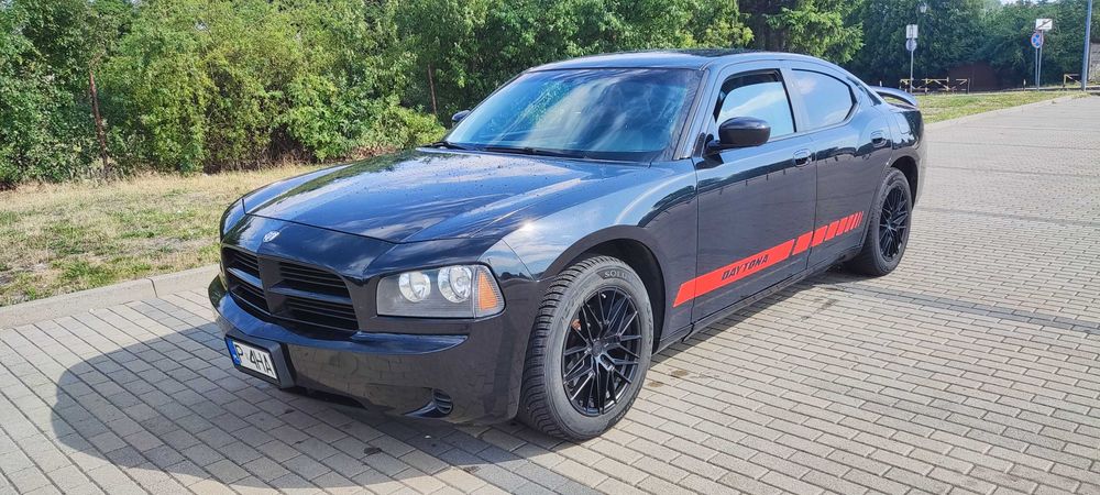 Interesting 07 Dodge Charger V6 Images