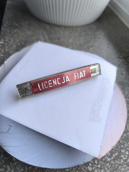 Oryginalny emblemat z PRL - LICENCJA FIAT