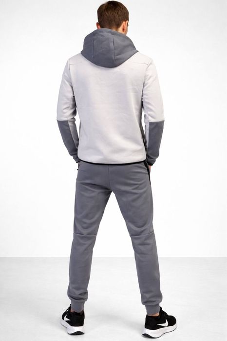 Весняний чоловічий преміальний Nike Tech нового покоління.