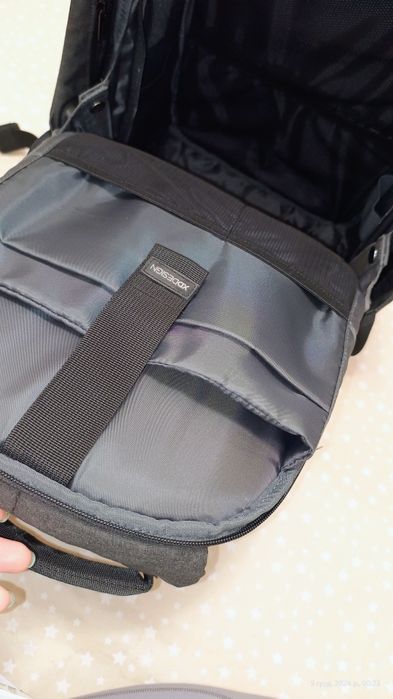 Bobby hero regular black рюкзак антизлодій xd design