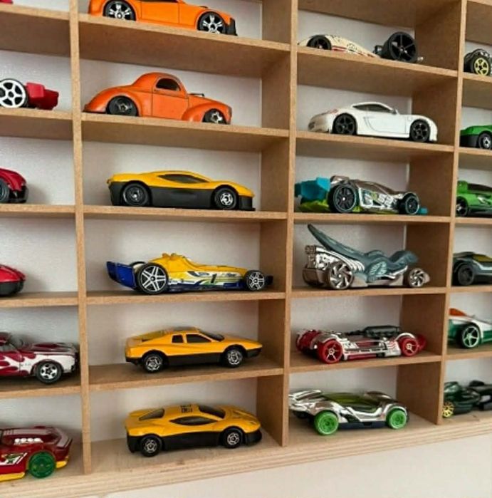 Półka na Resoraki Samochodziki 80 Miejsc Regał do Pokoju Dziecięcego